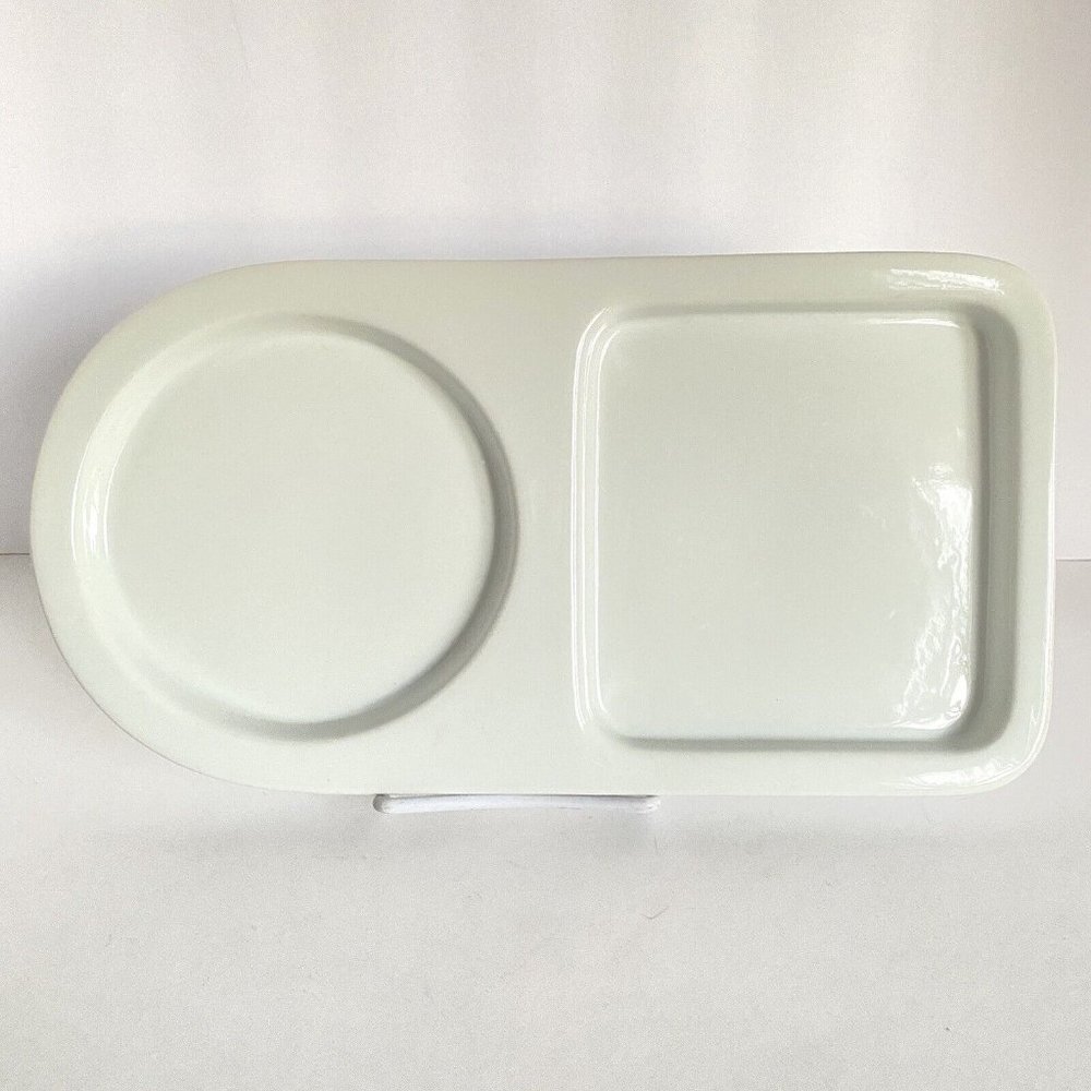 BIA Cordon Bleu Soup Sandwich Tray Brie Round Cheese Cracker White Serving Plate